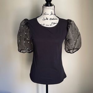 Black puff sleeve top